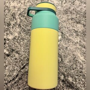 BrüMate Rotera 35oz Yellow and Teal Water Bottle